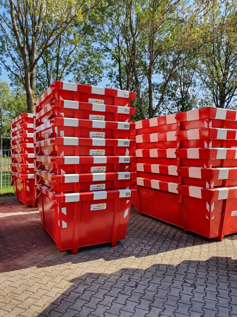 Rode 3 m3 en 6 m3 Portaalarmcontainers