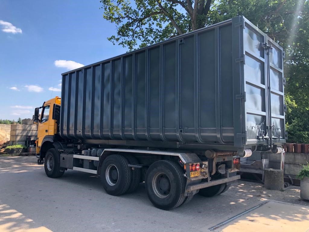 Grijze 30 m3 volumecontainer