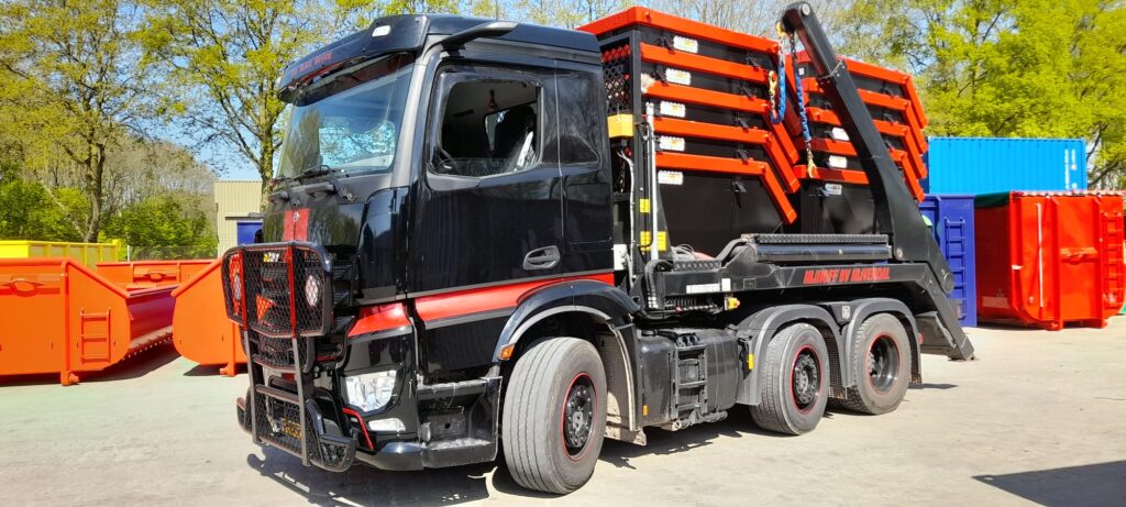 Nijhoff Handel en Transport uit Nijverdal krijgt weer een partij kwaliteit uitgeleverd waar je 